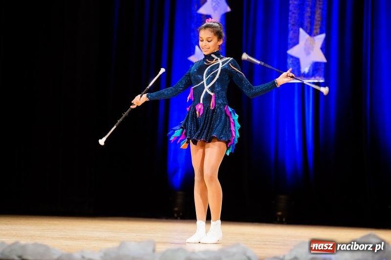 Zdjęcie w galerii na portalu naszraciborz.pl: Koncert Świąteczny Stowarzyszenia Bajtel w RCK wiadomości z regionu