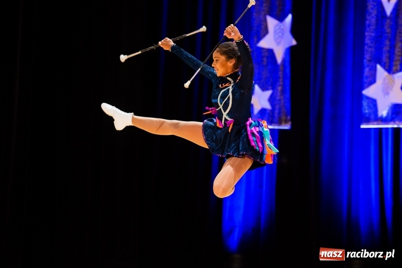 Zdjęcie w galerii na portalu naszraciborz.pl: Koncert Świąteczny Stowarzyszenia Bajtel w RCK wiadomości z regionu