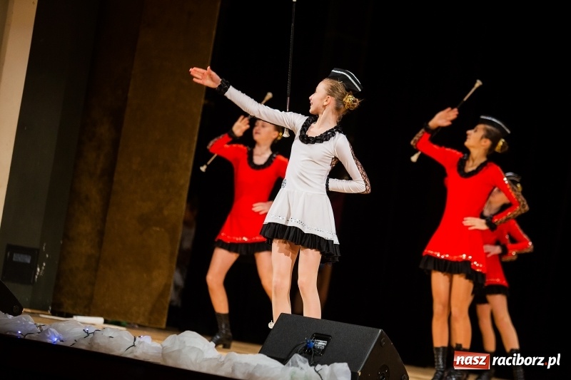 Zdjęcie w galerii na portalu naszraciborz.pl: Koncert Świąteczny Stowarzyszenia Bajtel w RCK wiadomości z regionu