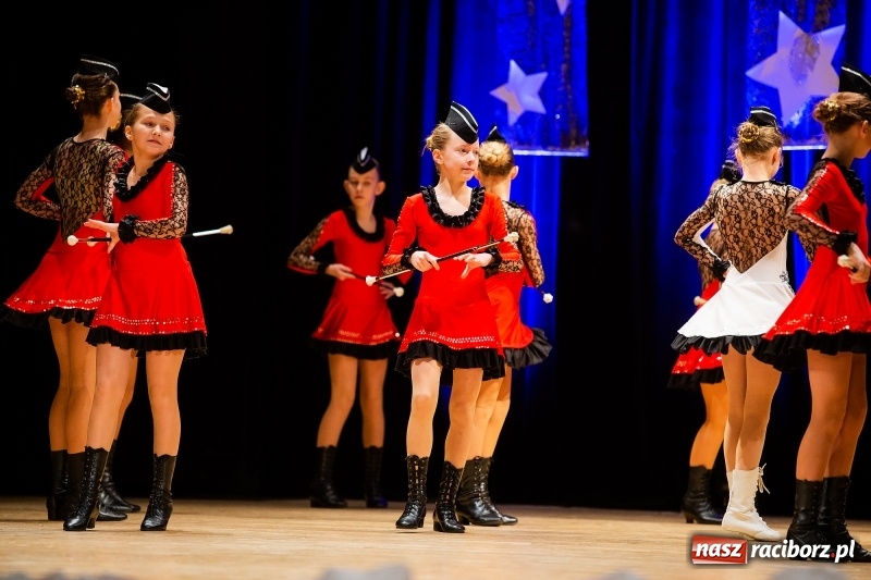 Zdjęcie w galerii na portalu naszraciborz.pl: Koncert Świąteczny Stowarzyszenia Bajtel w RCK wiadomości z regionu
