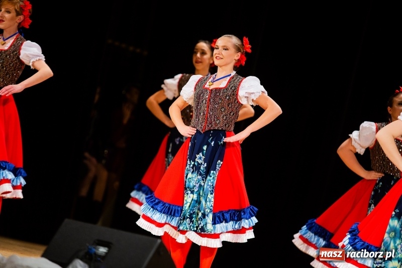 Zdjęcie w galerii na portalu naszraciborz.pl: Koncert Świąteczny Stowarzyszenia Bajtel w RCK wiadomości z regionu