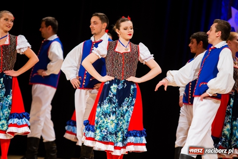 Zdjęcie w galerii na portalu naszraciborz.pl: Koncert Świąteczny Stowarzyszenia Bajtel w RCK wiadomości z regionu