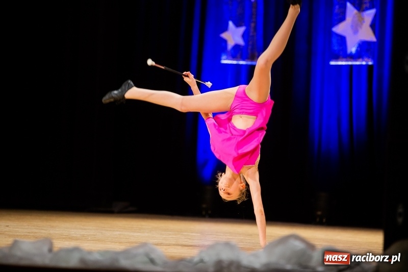 Zdjęcie w galerii na portalu naszraciborz.pl: Koncert Świąteczny Stowarzyszenia Bajtel w RCK wiadomości z regionu