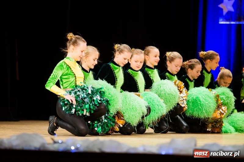 Zdjęcie w galerii na portalu naszraciborz.pl: Koncert Świąteczny Stowarzyszenia Bajtel w RCK wiadomości z regionu