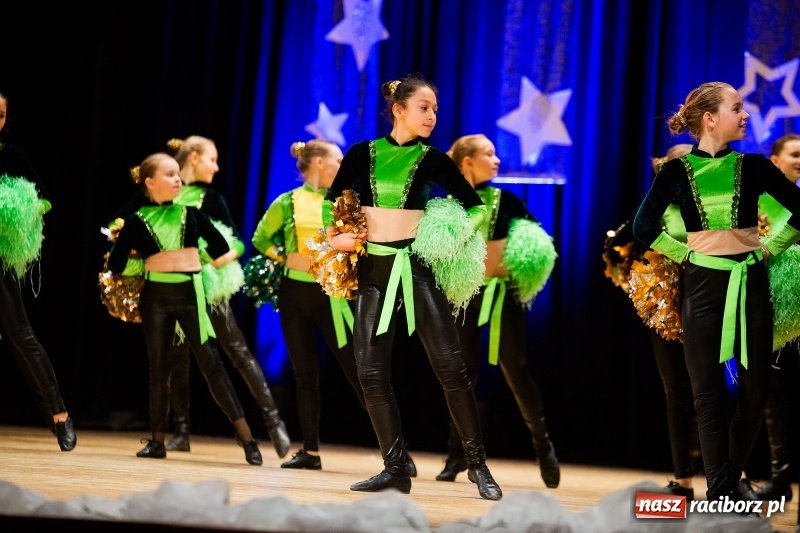 Zdjęcie w galerii na portalu naszraciborz.pl: Koncert Świąteczny Stowarzyszenia Bajtel w RCK wiadomości z regionu
