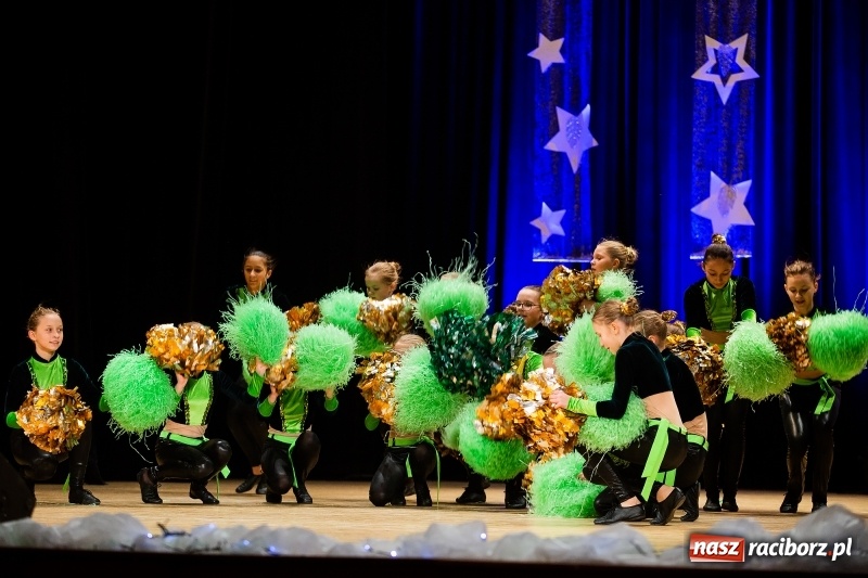 Zdjęcie w galerii na portalu naszraciborz.pl: Koncert Świąteczny Stowarzyszenia Bajtel w RCK wiadomości z regionu