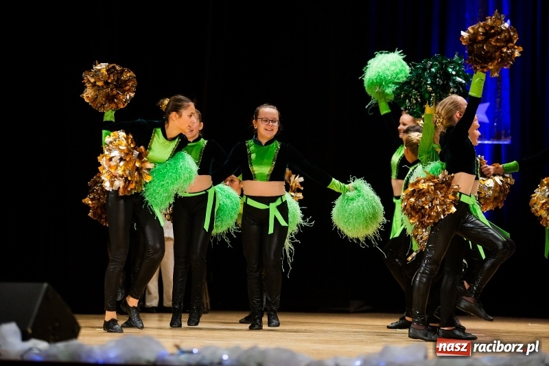Zdjęcie w galerii na portalu naszraciborz.pl: Koncert Świąteczny Stowarzyszenia Bajtel w RCK wiadomości z regionu