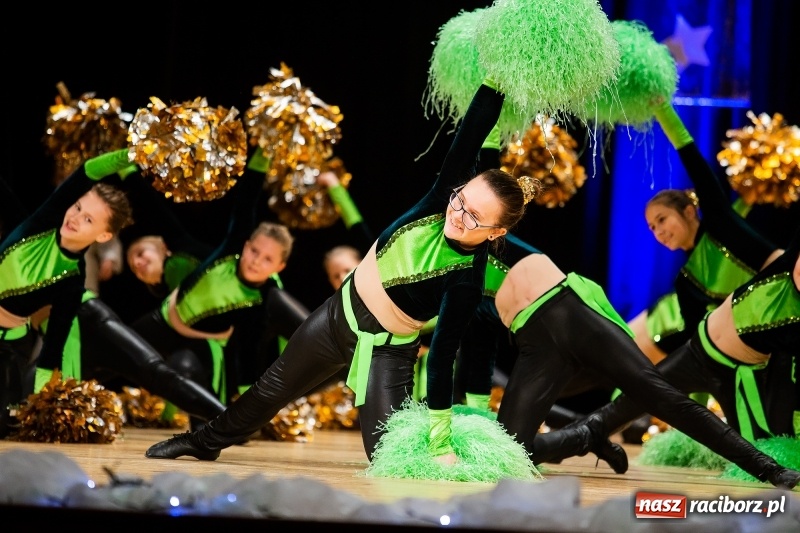 Zdjęcie w galerii na portalu naszraciborz.pl: Koncert Świąteczny Stowarzyszenia Bajtel w RCK wiadomości z regionu