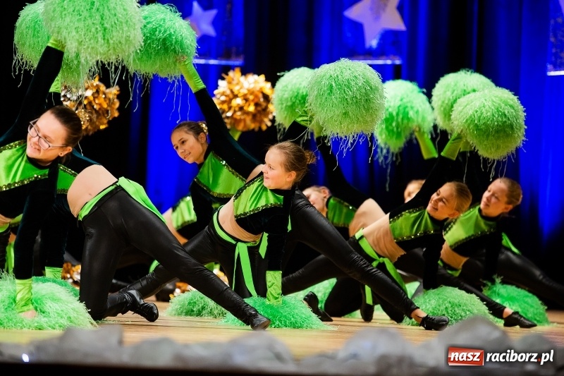 Zdjęcie w galerii na portalu naszraciborz.pl: Koncert Świąteczny Stowarzyszenia Bajtel w RCK wiadomości z regionu