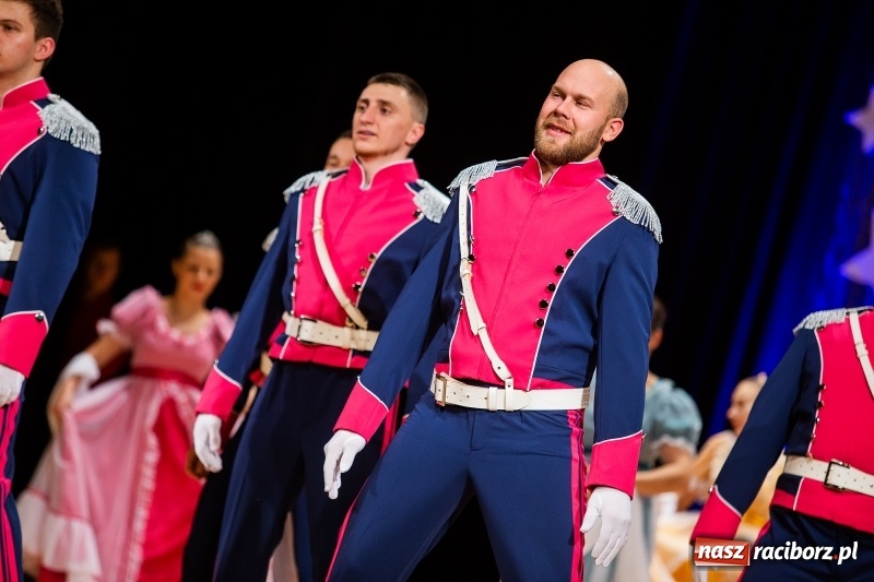 Zdjęcie w galerii na portalu naszraciborz.pl: Koncert Świąteczny Stowarzyszenia Bajtel w RCK wiadomości z regionu