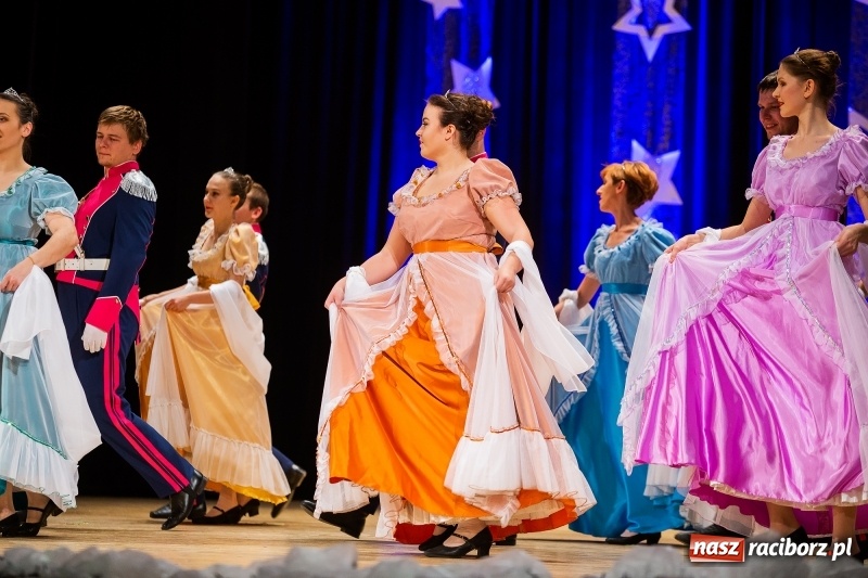 Zdjęcie w galerii na portalu naszraciborz.pl: Koncert Świąteczny Stowarzyszenia Bajtel w RCK wiadomości z regionu