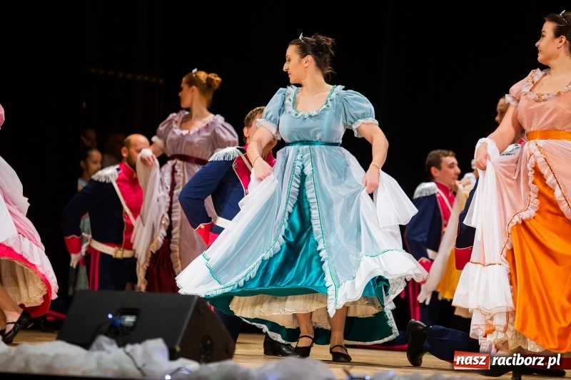 Zdjęcie w galerii na portalu naszraciborz.pl: Koncert Świąteczny Stowarzyszenia Bajtel w RCK wiadomości z regionu