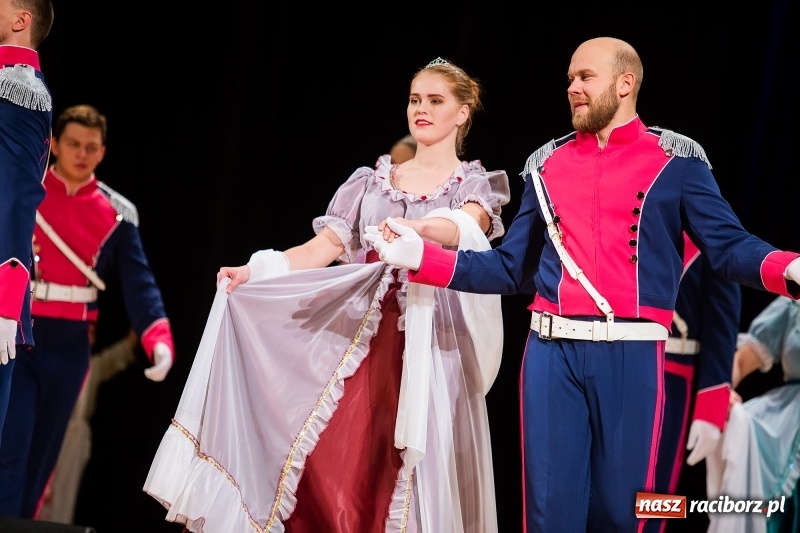 Zdjęcie w galerii na portalu naszraciborz.pl: Koncert Świąteczny Stowarzyszenia Bajtel w RCK wiadomości z regionu