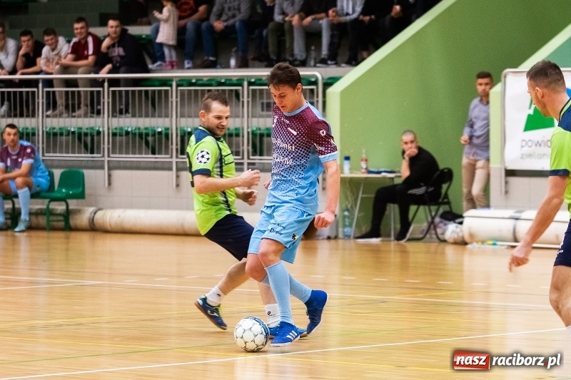 Zdjęcie w galerii na portalu naszraciborz.pl: HLPN. Grała trzecia i druga liga wiadomości z regionu