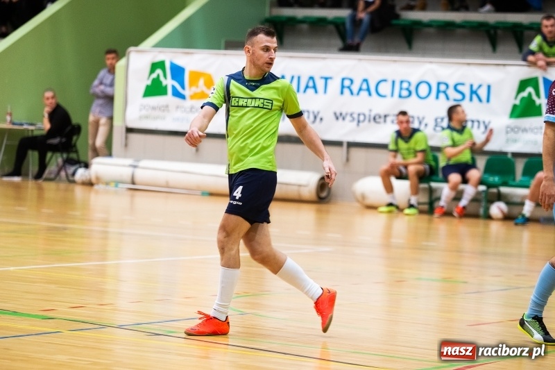 Zdjęcie w galerii na portalu naszraciborz.pl: HLPN. Grała trzecia i druga liga wiadomości z regionu