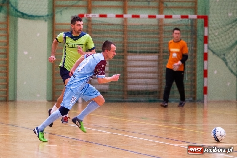 Zdjęcie w galerii na portalu naszraciborz.pl: HLPN. Grała trzecia i druga liga wiadomości z regionu