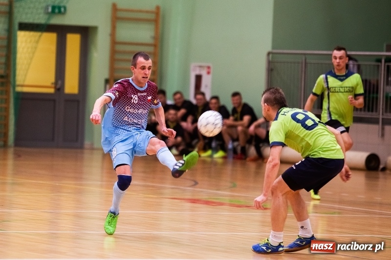 Zdjęcie w galerii na portalu naszraciborz.pl: HLPN. Grała trzecia i druga liga wiadomości z regionu