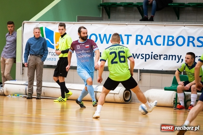 Zdjęcie w galerii na portalu naszraciborz.pl: HLPN. Grała trzecia i druga liga wiadomości z regionu