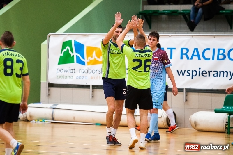 Zdjęcie w galerii na portalu naszraciborz.pl: HLPN. Grała trzecia i druga liga wiadomości z regionu