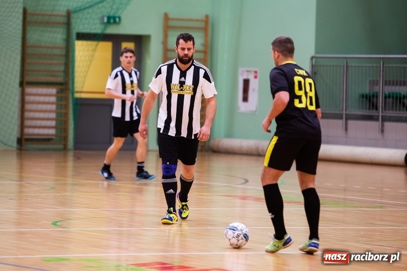 Zdjęcie w galerii na portalu naszraciborz.pl: HLPN. Grała trzecia i druga liga wiadomości z regionu