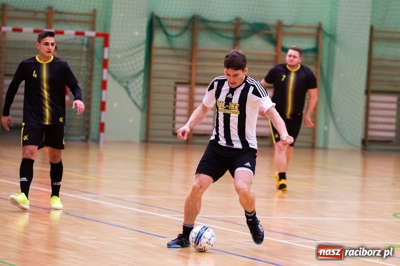 Zdjęcie w galerii na portalu naszraciborz.pl: HLPN. Grała trzecia i druga liga wiadomości z regionu