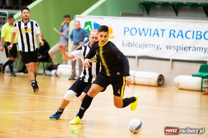 Zdjęcie w galerii na portalu naszraciborz.pl: HLPN. Grała trzecia i druga liga wiadomości z regionu