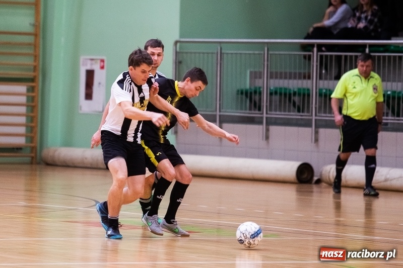 Zdjęcie w galerii na portalu naszraciborz.pl: HLPN. Grała trzecia i druga liga wiadomości z regionu