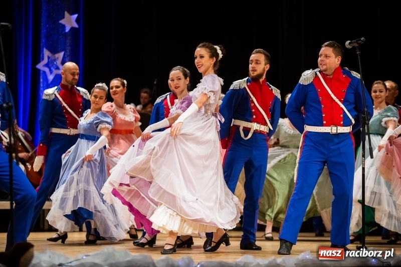 Zdjęcie w galerii na portalu naszraciborz.pl: Koncert charytatywny Źródła na rzecz Rafałka wiadomości z regionu