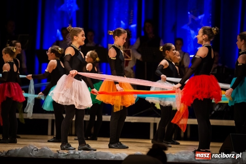 Zdjęcie w galerii na portalu naszraciborz.pl: Koncert charytatywny Źródła na rzecz Rafałka wiadomości z regionu