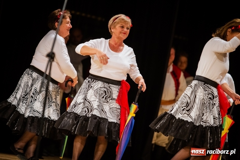 Zdjęcie w galerii na portalu naszraciborz.pl: Koncert charytatywny Źródła na rzecz Rafałka wiadomości z regionu