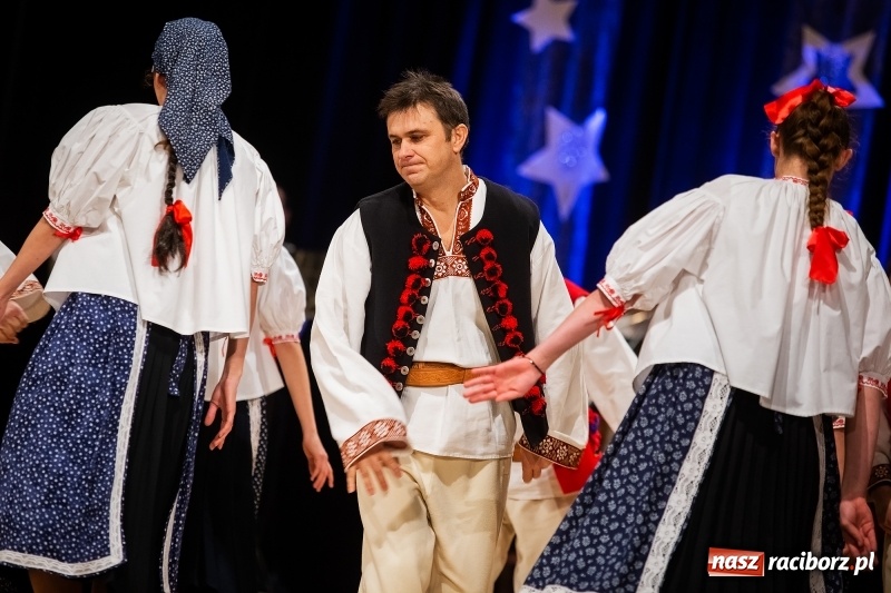 Zdjęcie w galerii na portalu naszraciborz.pl: Koncert charytatywny Źródła na rzecz Rafałka wiadomości z regionu