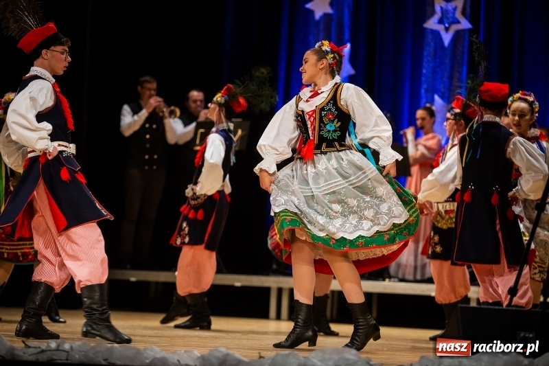 Zdjęcie w galerii na portalu naszraciborz.pl: Koncert charytatywny Źródła na rzecz Rafałka wiadomości z regionu