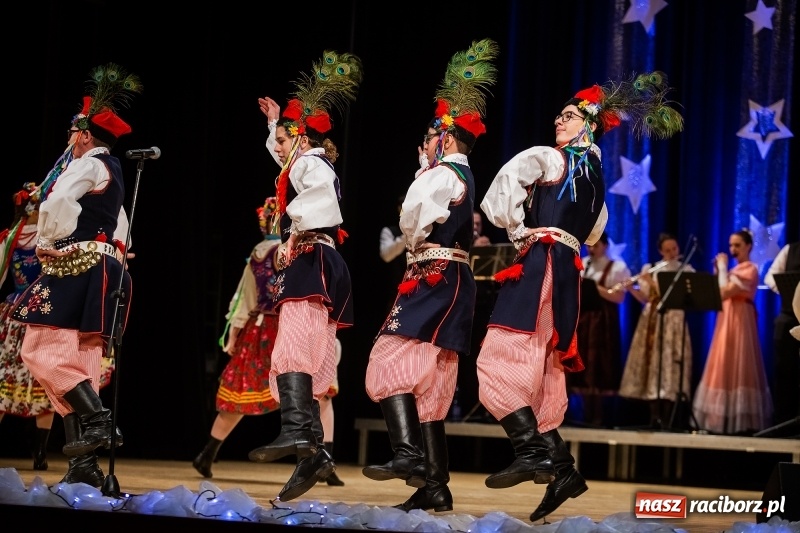 Zdjęcie w galerii na portalu naszraciborz.pl: Koncert charytatywny Źródła na rzecz Rafałka wiadomości z regionu