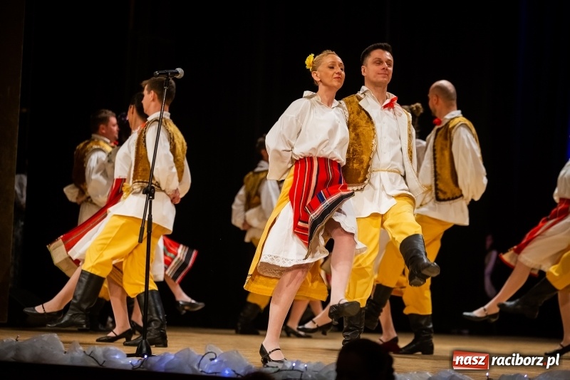 Zdjęcie w galerii na portalu naszraciborz.pl: Koncert charytatywny Źródła na rzecz Rafałka wiadomości z regionu