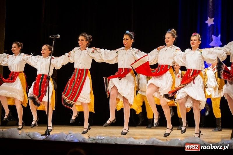 Zdjęcie w galerii na portalu naszraciborz.pl: Koncert charytatywny Źródła na rzecz Rafałka wiadomości z regionu