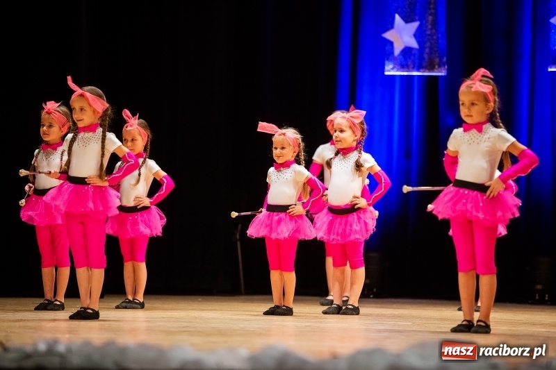 Zdjęcie w galerii na portalu naszraciborz.pl: Koncert charytatywny Źródła na rzecz Rafałka wiadomości z regionu