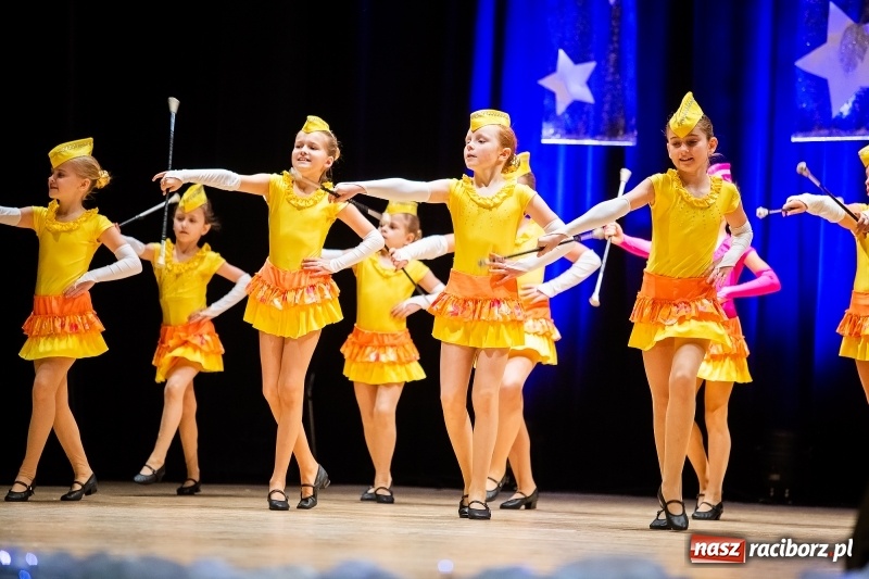 Zdjęcie w galerii na portalu naszraciborz.pl: Koncert charytatywny Źródła na rzecz Rafałka wiadomości z regionu