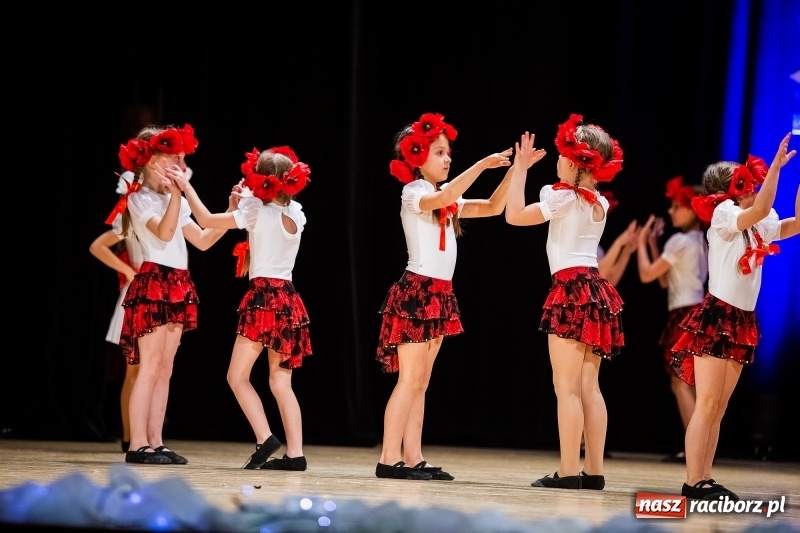 Zdjęcie w galerii na portalu naszraciborz.pl: Koncert charytatywny Źródła na rzecz Rafałka wiadomości z regionu