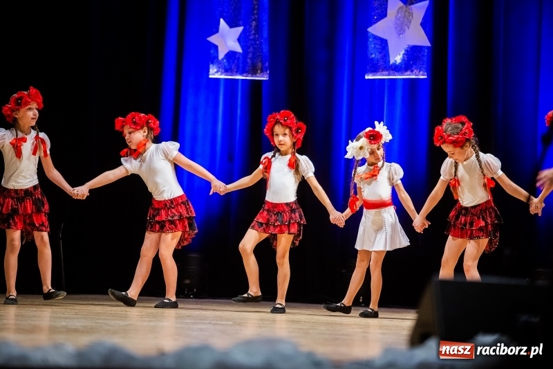 Zdjęcie w galerii na portalu naszraciborz.pl: Koncert charytatywny Źródła na rzecz Rafałka wiadomości z regionu