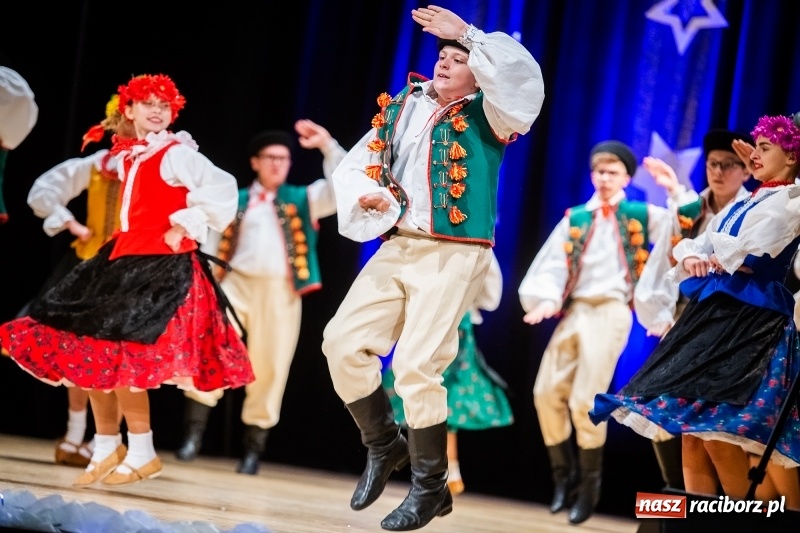 Zdjęcie w galerii na portalu naszraciborz.pl: Koncert charytatywny Źródła na rzecz Rafałka wiadomości z regionu