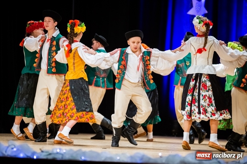 Zdjęcie w galerii na portalu naszraciborz.pl: Koncert charytatywny Źródła na rzecz Rafałka wiadomości z regionu