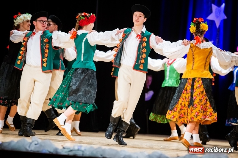 Zdjęcie w galerii na portalu naszraciborz.pl: Koncert charytatywny Źródła na rzecz Rafałka wiadomości z regionu