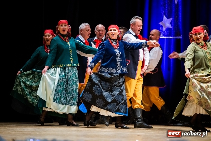 Zdjęcie w galerii na portalu naszraciborz.pl: Koncert charytatywny Źródła na rzecz Rafałka wiadomości z regionu