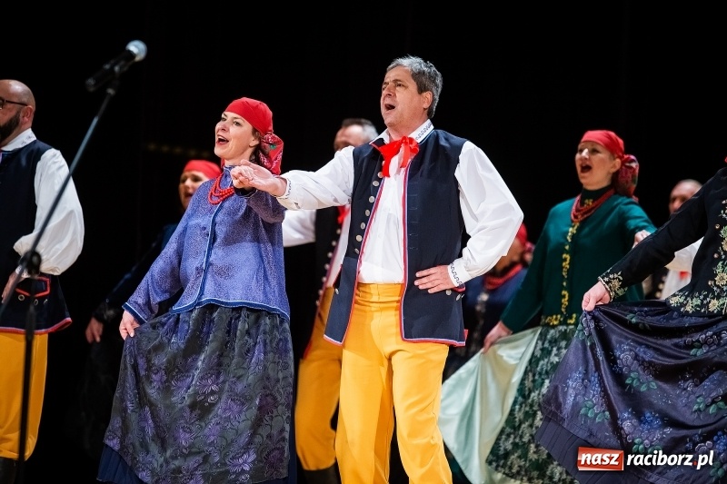 Zdjęcie w galerii na portalu naszraciborz.pl: Koncert charytatywny Źródła na rzecz Rafałka wiadomości z regionu