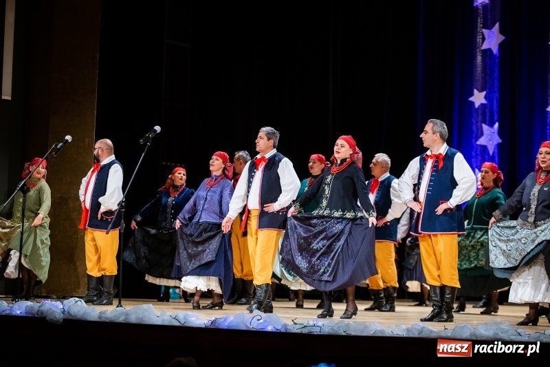 Zdjęcie w galerii na portalu naszraciborz.pl: Koncert charytatywny Źródła na rzecz Rafałka wiadomości z regionu