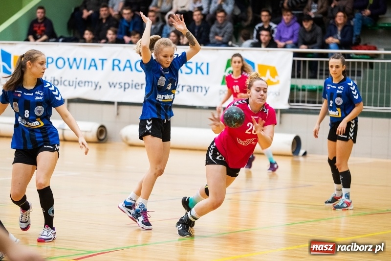 Zdjęcie w galerii na portalu naszraciborz.pl: Szczypiornistki UKS Start Pietrowice Wielkie zakończyły rok zwycięstwem wiadomości z regionu