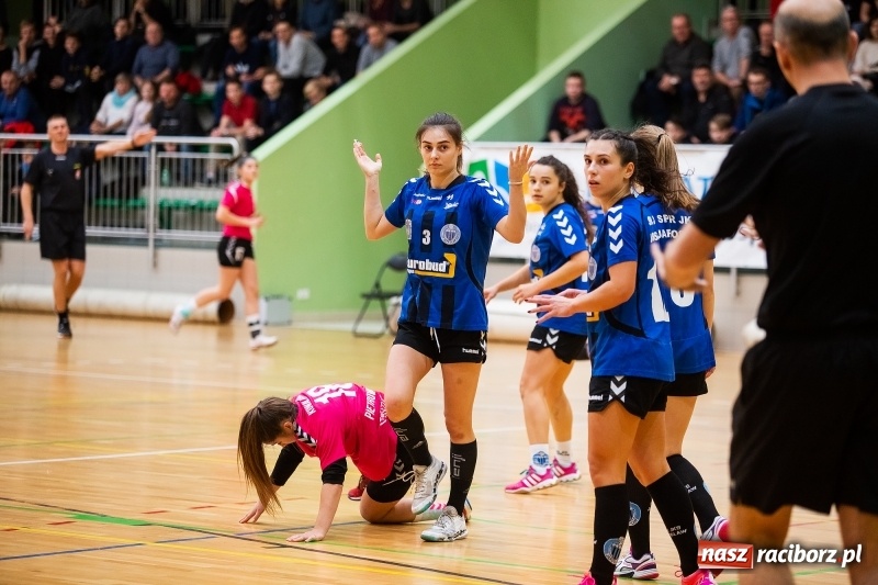 Zdjęcie w galerii na portalu naszraciborz.pl: Szczypiornistki UKS Start Pietrowice Wielkie zakończyły rok zwycięstwem wiadomości z regionu
