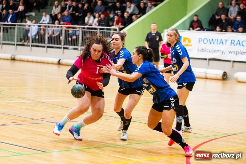 Zdjęcie w galerii na portalu naszraciborz.pl: Szczypiornistki UKS Start Pietrowice Wielkie zakończyły rok zwycięstwem wiadomości z regionu