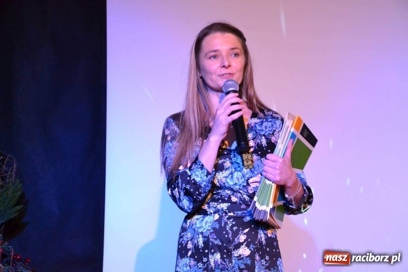 Zdjęcie w galerii na portalu naszraciborz.pl: Pokolędujmy razem - montaż słowno-muzyczny na Zamku Piastowskim  wiadomości z regionu