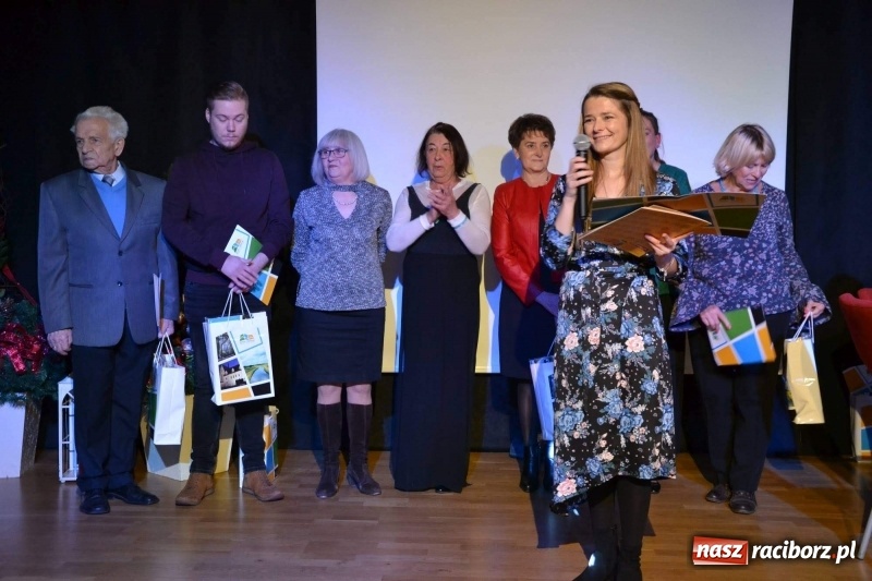 Zdjęcie w galerii na portalu naszraciborz.pl: Pokolędujmy razem - montaż słowno-muzyczny na Zamku Piastowskim  wiadomości z regionu